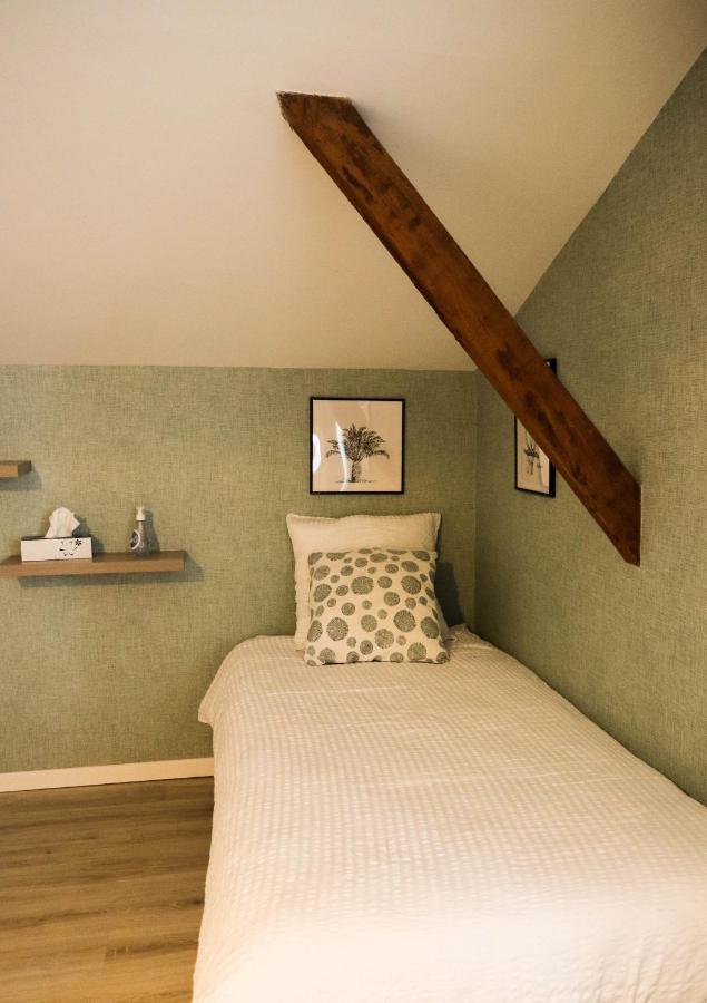 "Les Peyres" Hotel Lamothe-Landerron Buitenkant foto